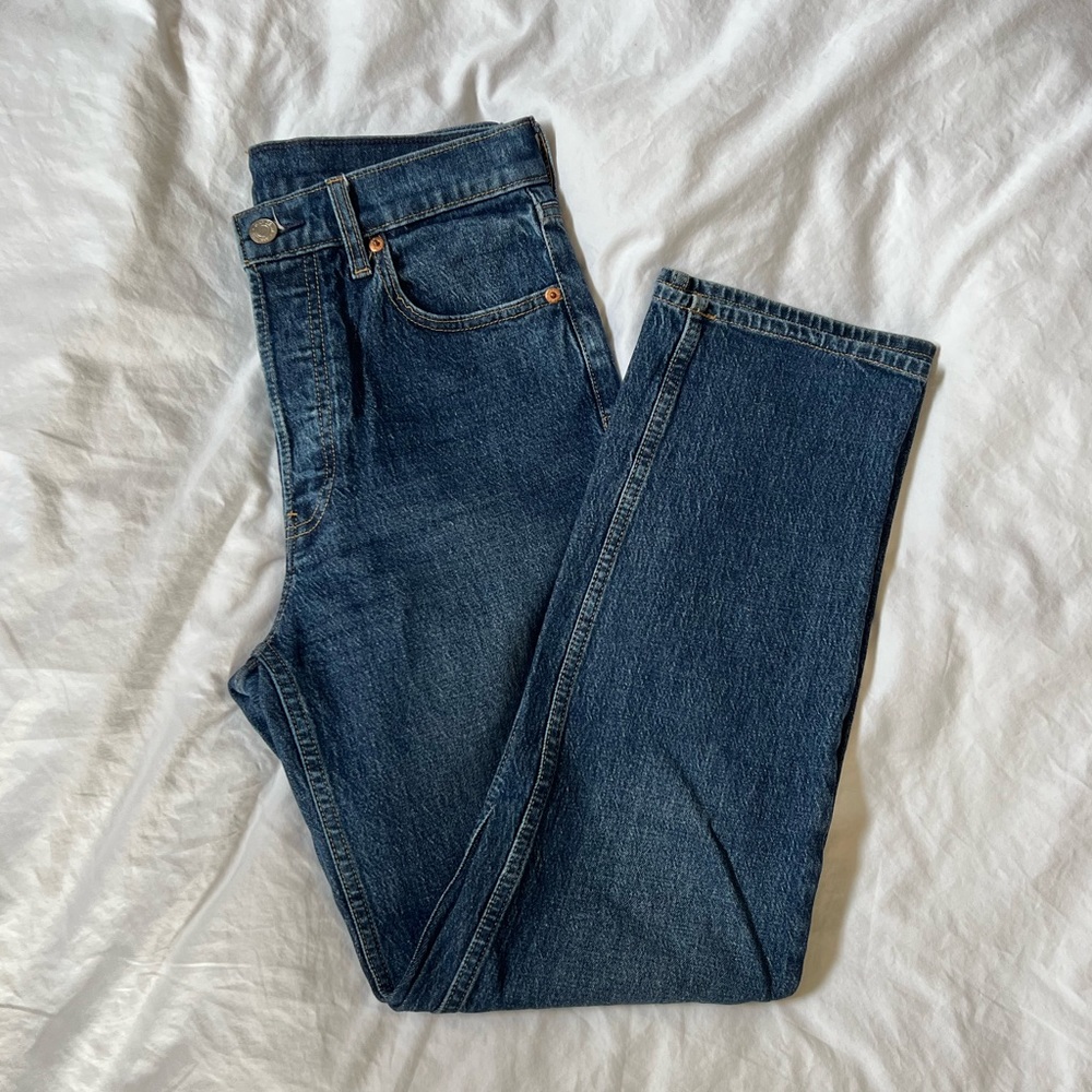 Like New GAP Cheeky Straight Dark Wash Jeans